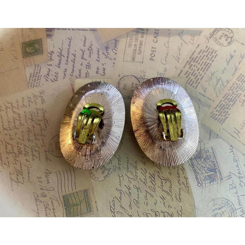 Vintage West Germany Faux Marble Clip-On Earrings - Gold Tone Mid-Century - Picture 2 of 6